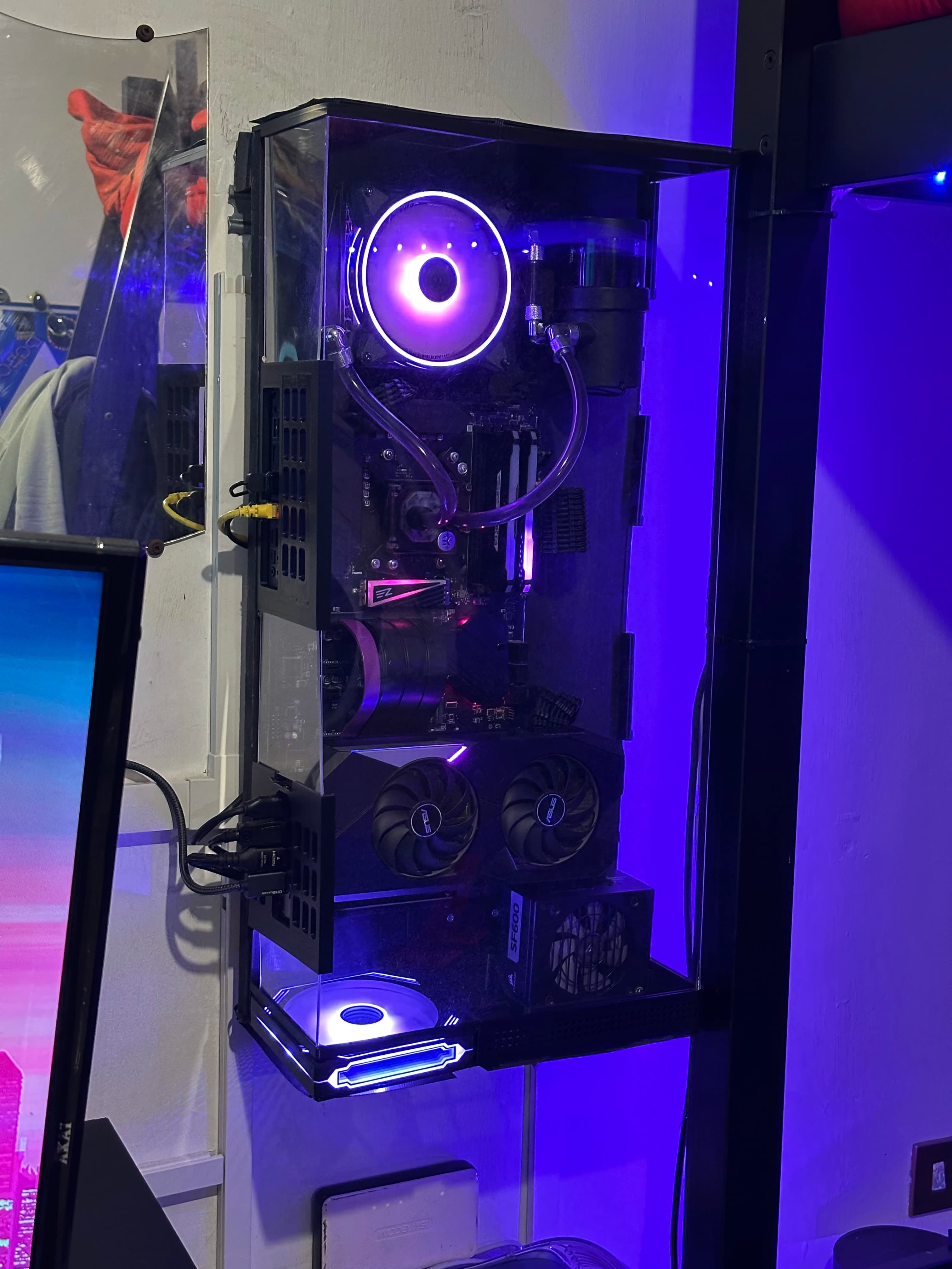 PC 1 — Wall-Mounted Workstation